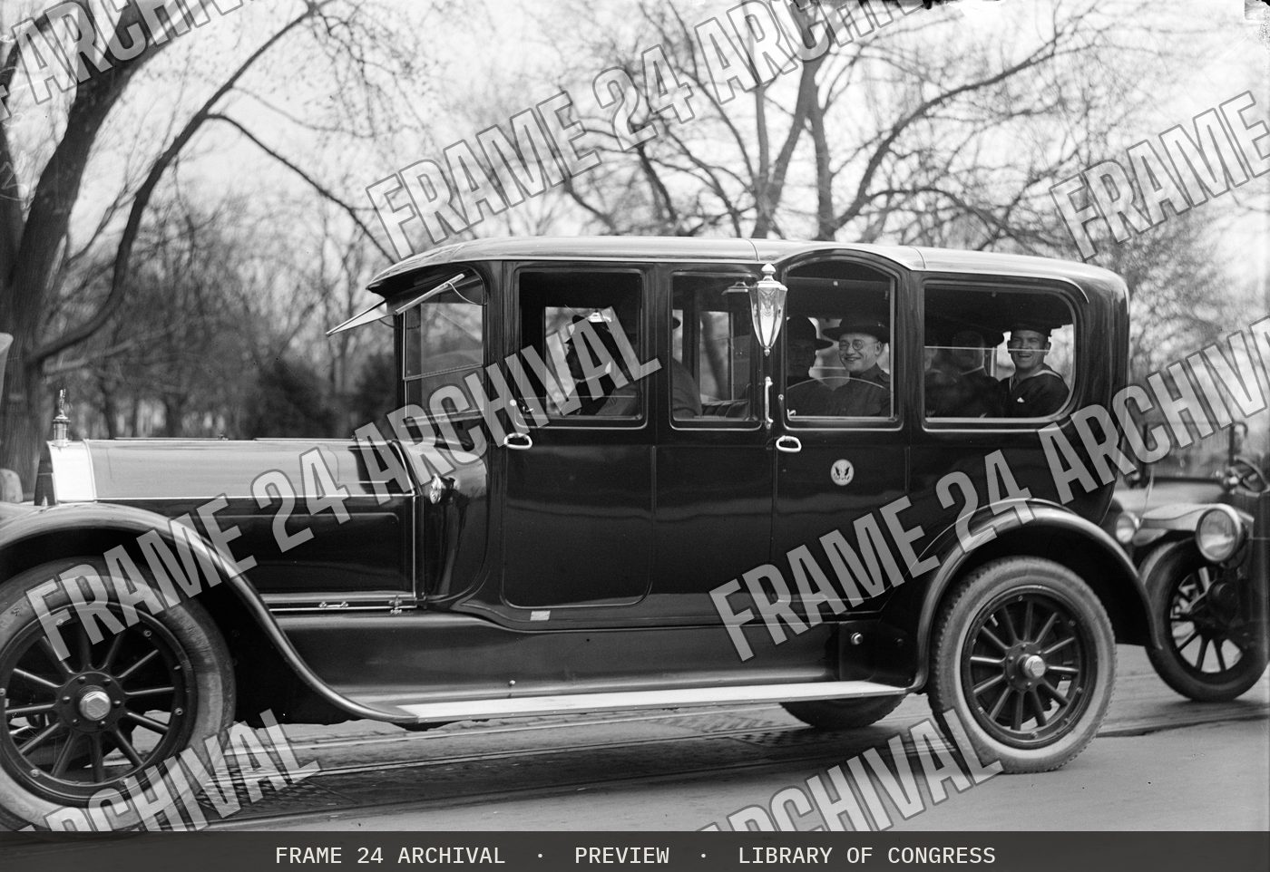 Automobile (1913), restored vintage black and white photograph